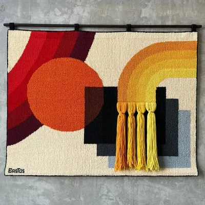 Tapeçaria de parede do artista Carlos Bastos